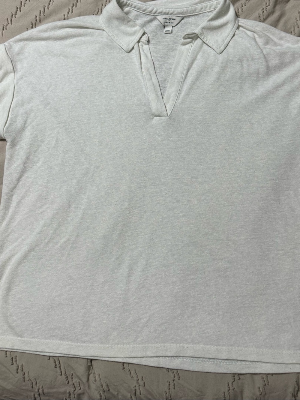 White Banana Republic Linen Blend collar shirt